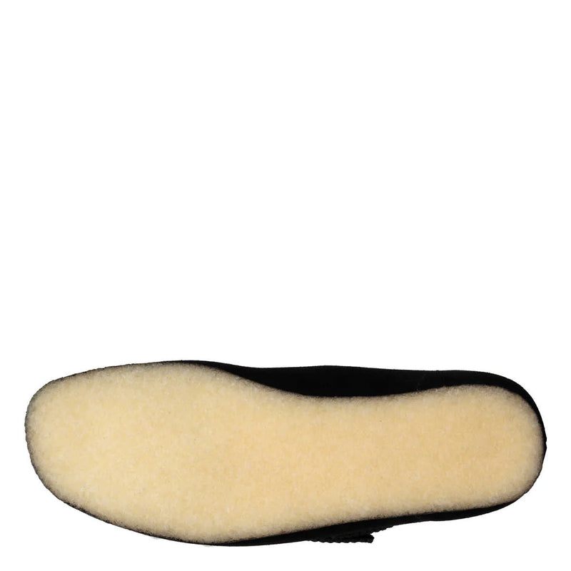 Clarks Wallabee Boot. Black Women  מגפי נשים קלארקס שחור