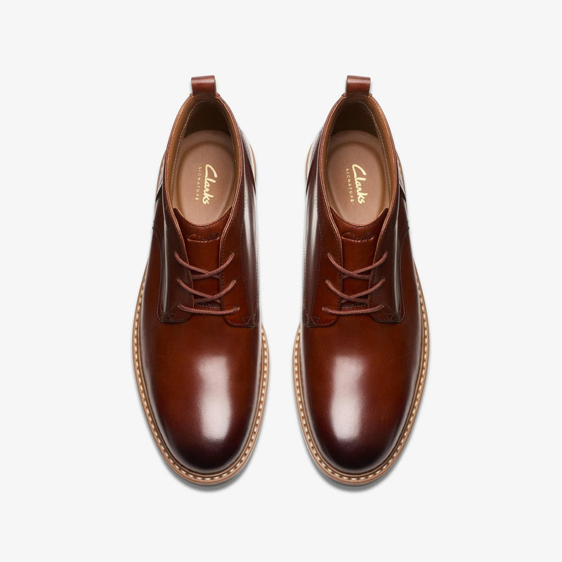 Clarks Aldwin Chukka Mid Tan מגפי קלארקס לגברים חום