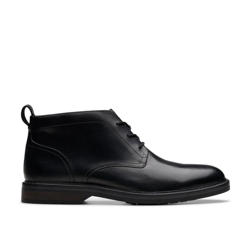 Clarks Aldwin Chukka Black מגפי קלארקס לגברים שחור