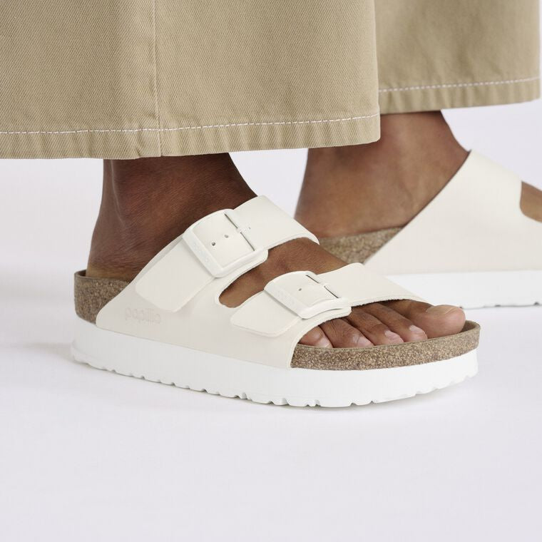 ARIZONA FLEX PLATFORM כפכף נשים EGGSHELL  בירקנשטוק