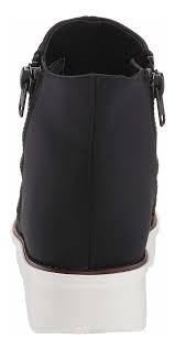 FitFlop CHUNKY ZIP ANKLE BOOTS מגף קשיח עם רוכסן צבע שחור פיטפלופ נשים